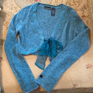 Beautiful DKNY Jeans wool cropped sweater